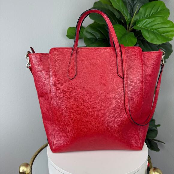 💎✨Authentic Gucci Leather Swing Tote Bag Red - Picture 2 of 7